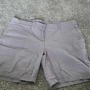 Grey shorts